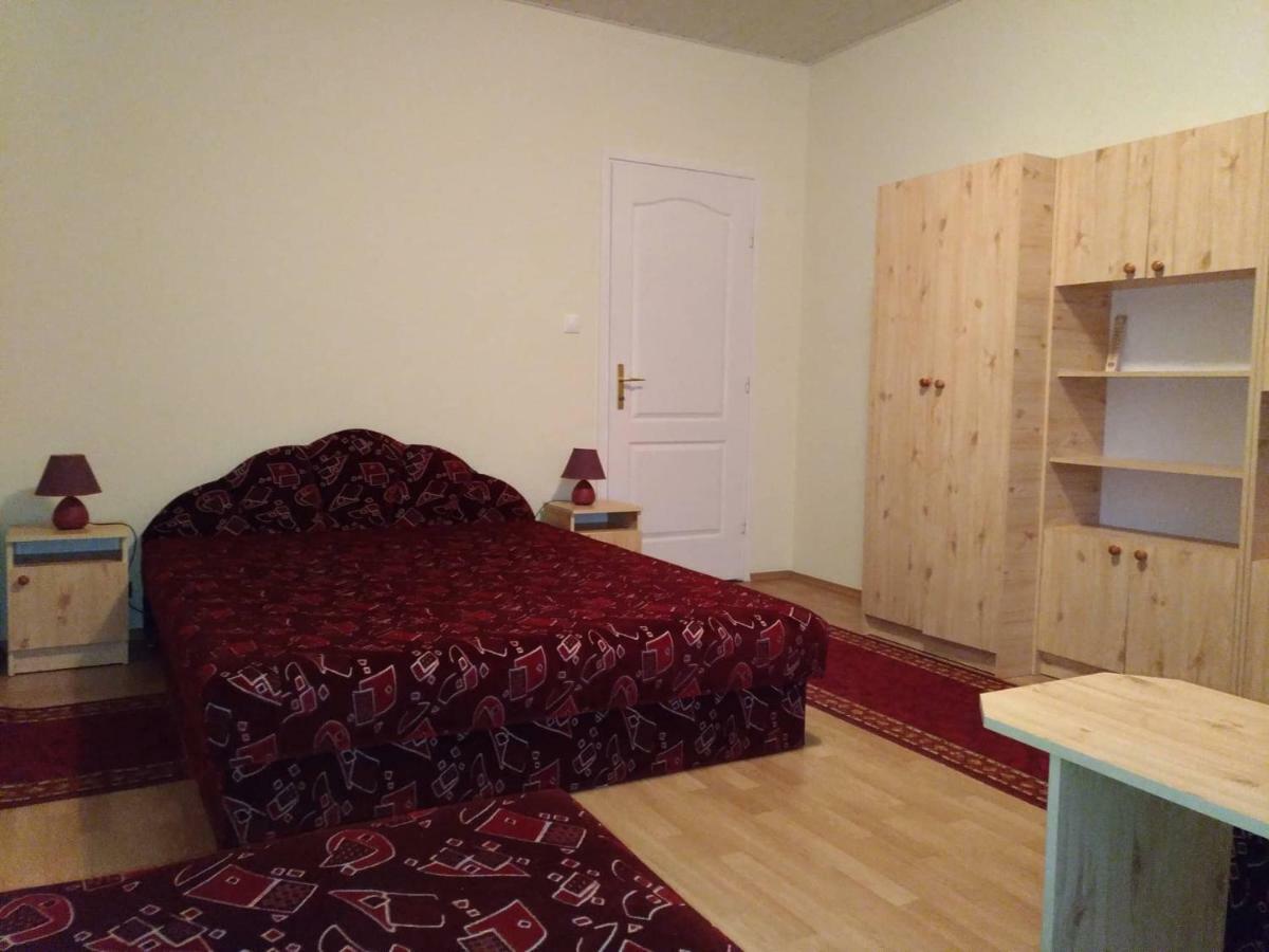 Nora Apartman Apartment Balatonfuzfo Ngoại thất bức ảnh